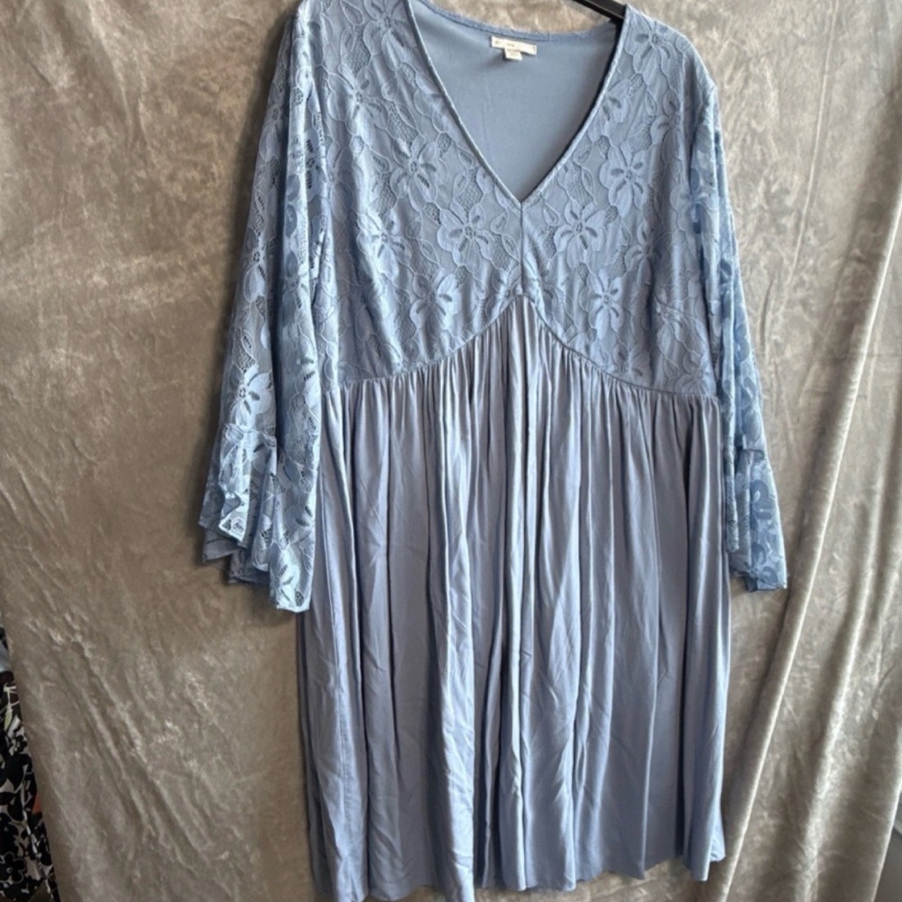 Blue Lace Bell Sleeve A-Line Dress V-Neck 18/20 Knee Length Peasant wedding